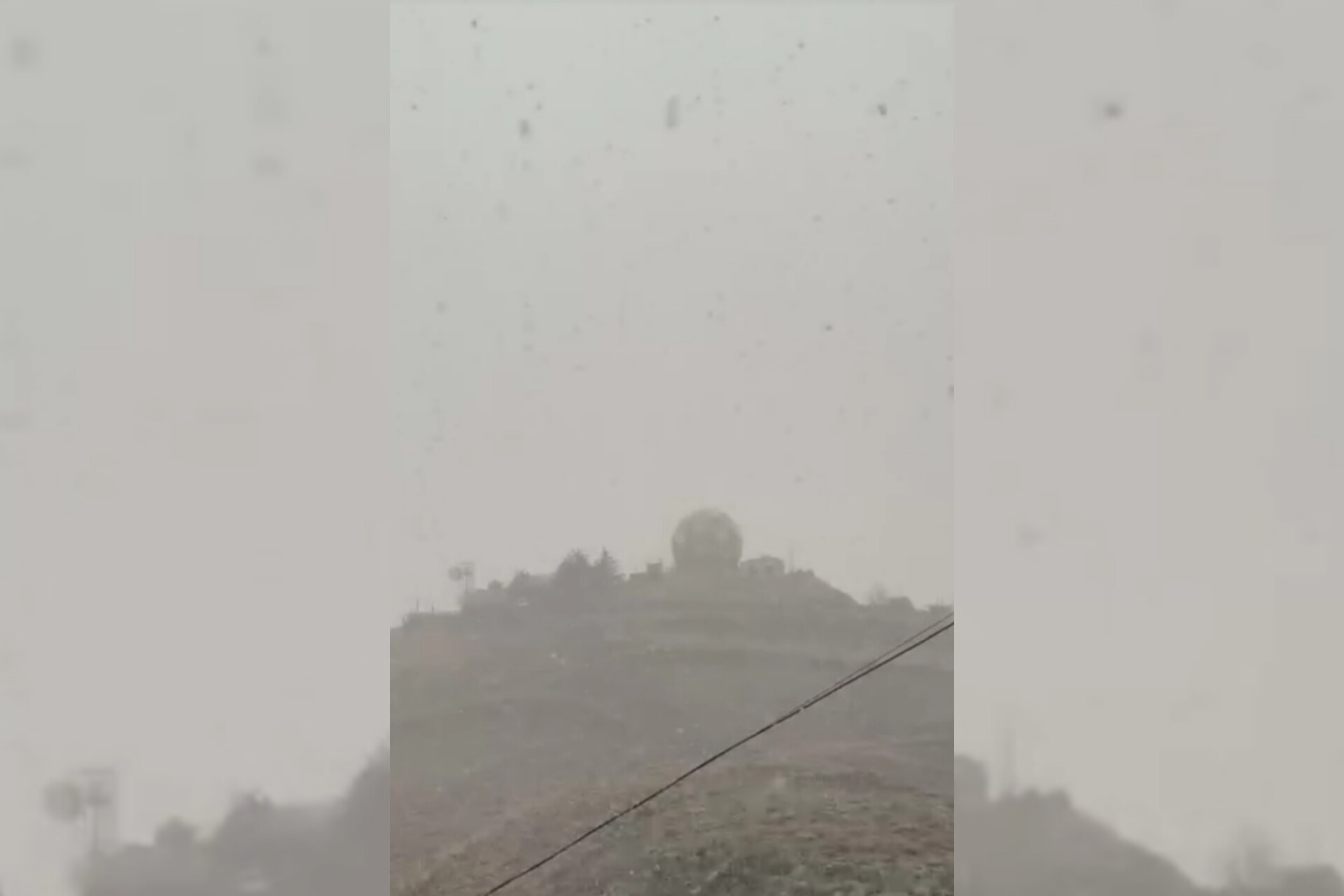 Şanlıurfa'ya yılın ilk karı düştü... Görenlere 'maşallah' dedirtti