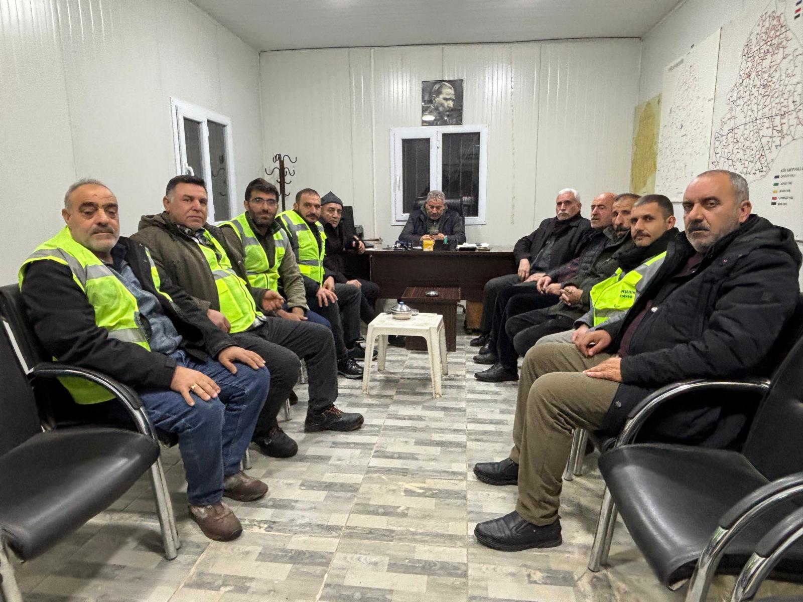 Viranşehir'de kriz masası oluşturuldu! Evsizlere de yürek ısıtan çağrı