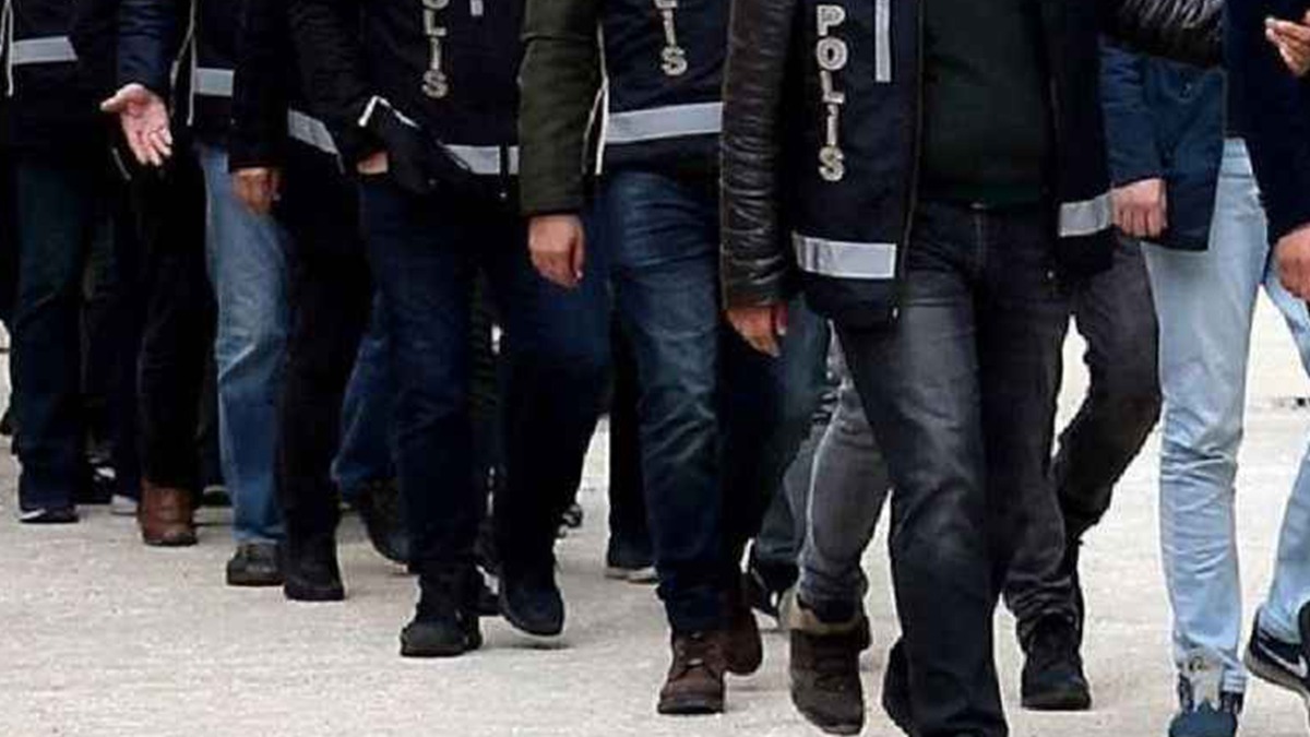 Şehit polislerimizin ardından siber operasyon! Gözaltılar var
