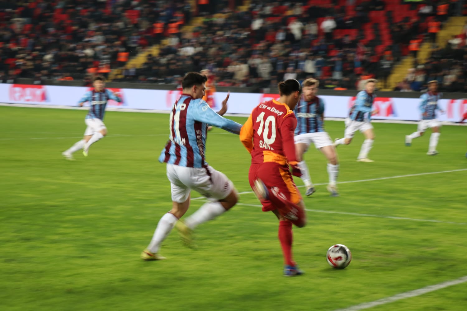 Turkcell Süper Kupa'da ilk finalist Galatasaray