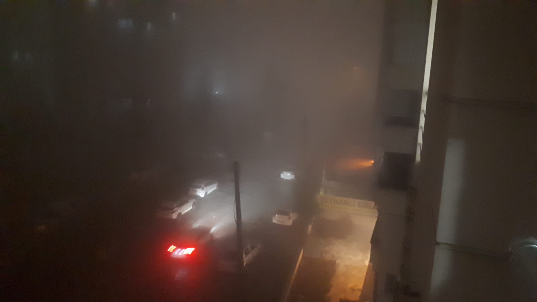 Şanlıurfa'da iki hava muhalefeti birden... "Zorunlu olmadıkça çıkmayın" uyarısı