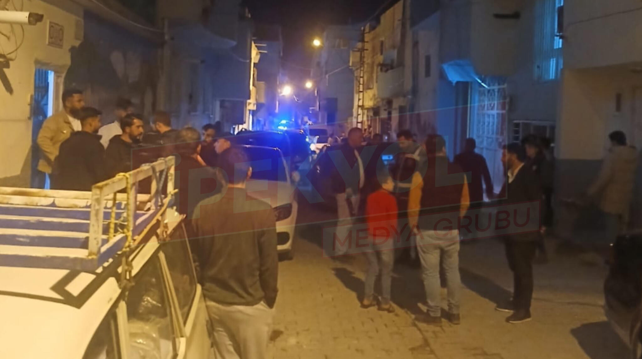 Şanlıurfa'nın ilçesinde korku dolu gece: Silahlı kavgada bir kadın yaralandı!