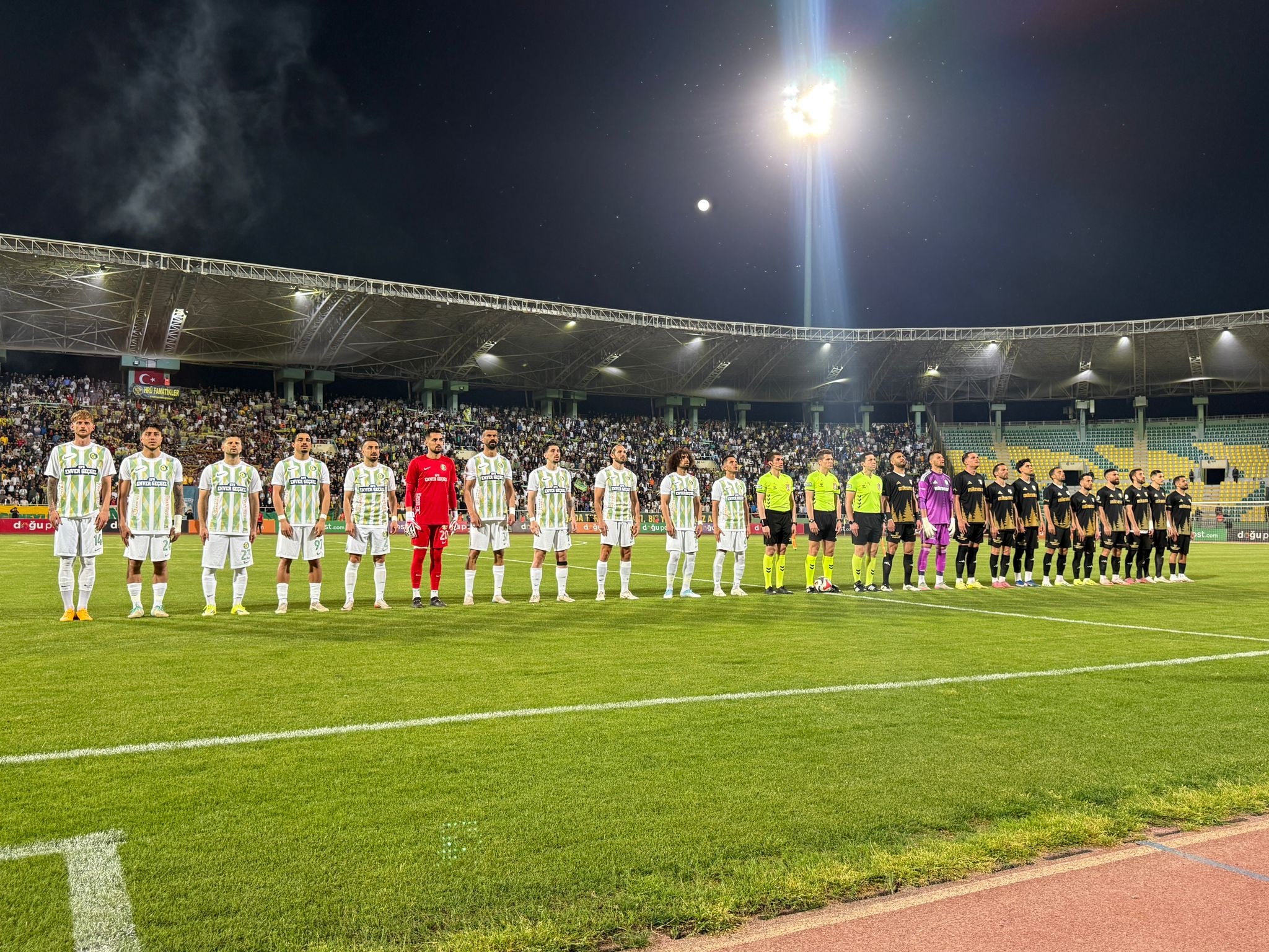 Ve beklenen karşılaşma başladı: Şanlıurfaspor Muğlaspor'a karşı