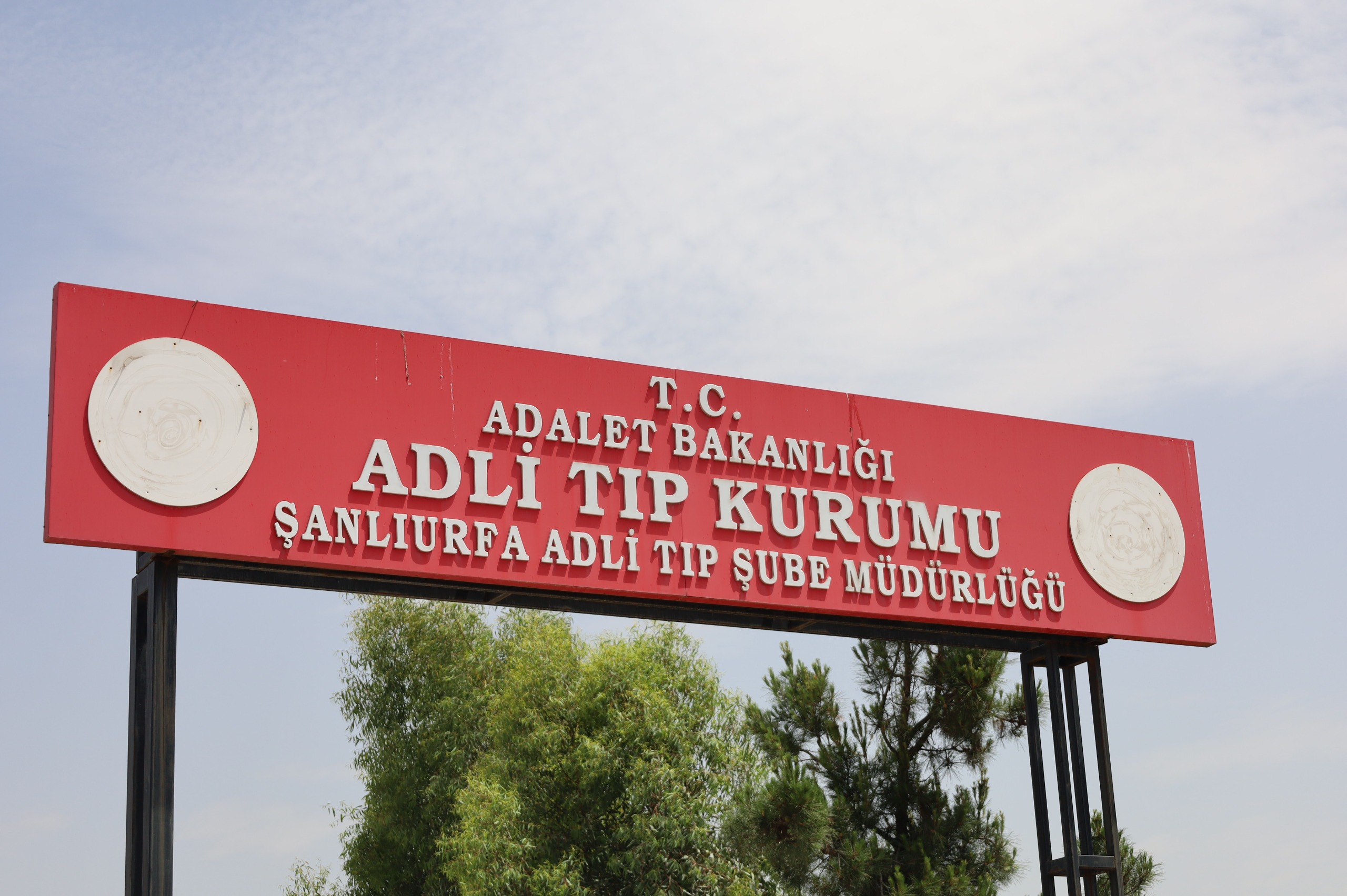 Şanlıurfa-Gaziantep otobanında acı olay: Tır sürücüsü ölü bulundu