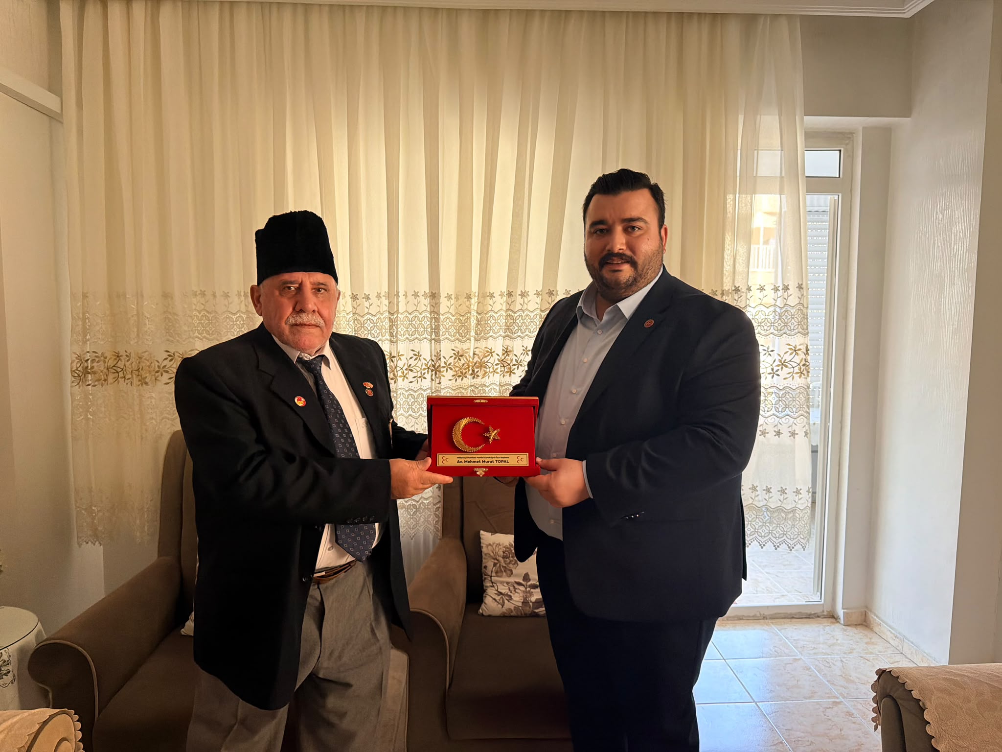 MHP'li Başkan Topal'dan Gaziler Günü ziyaretleri: "Kapımız daima açık"