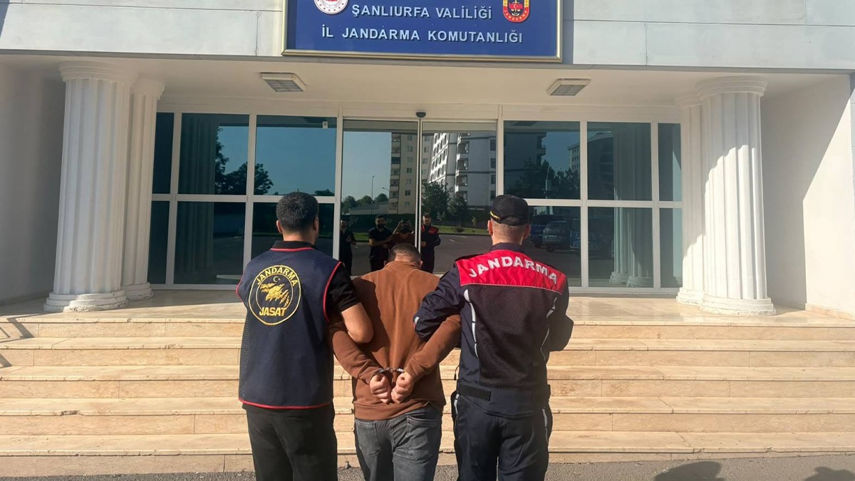 Şanlıurfa’da kasten öldürme suçundan aranan şahıs yakalandı! 22 yıl hapis cezası var