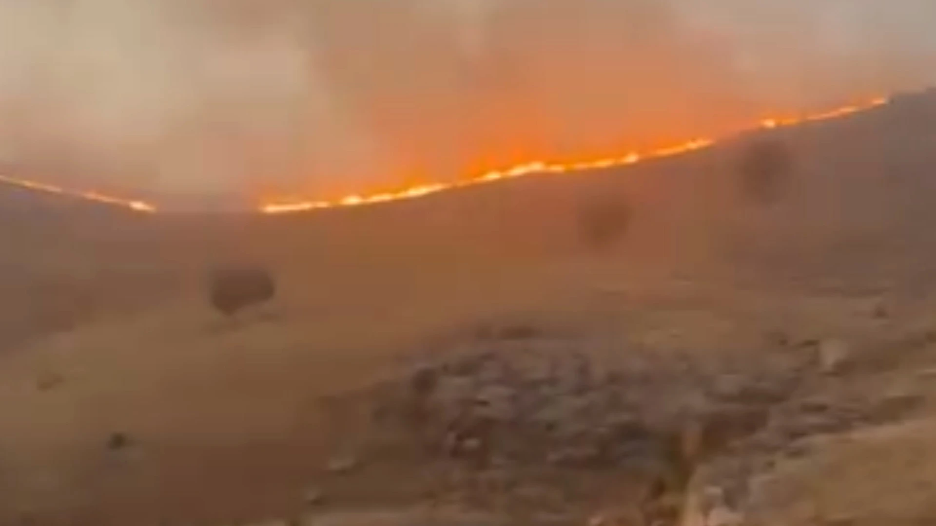 Komşu ilde büyük yangın! Kontrol altına alınmaya çalışılıyor!