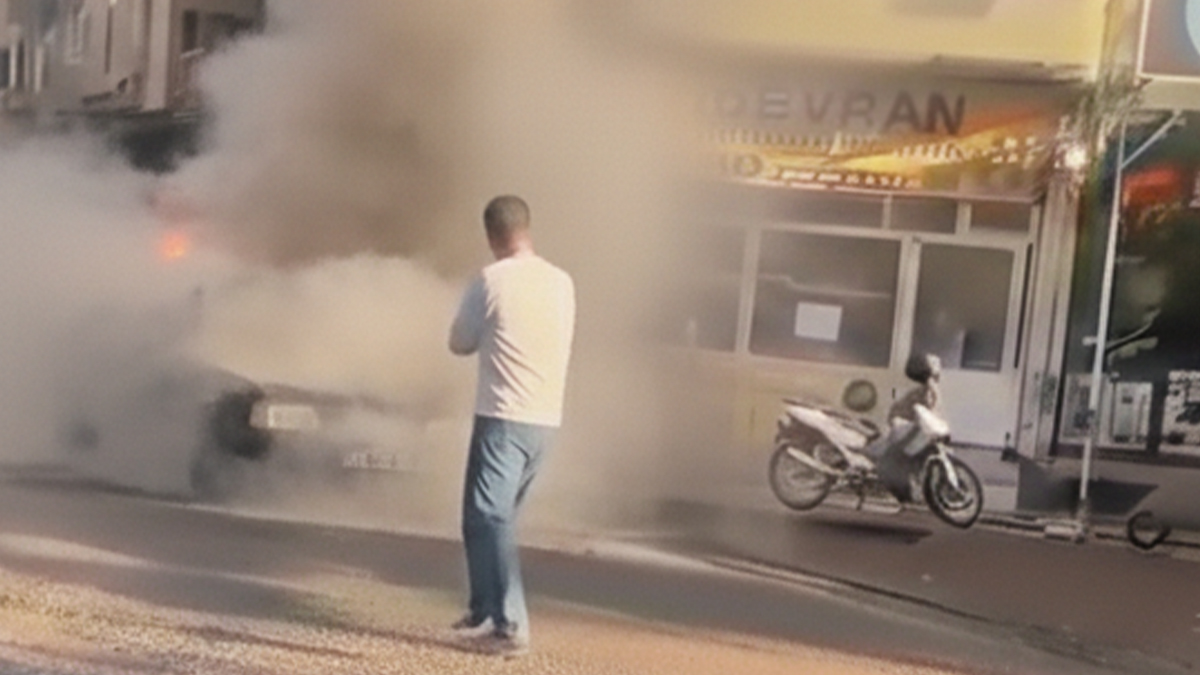 Şanlıurfa’da araç alev alev yandı!