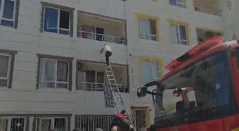 Urfa'da yangın: 5 kişi dumandan etkilendi