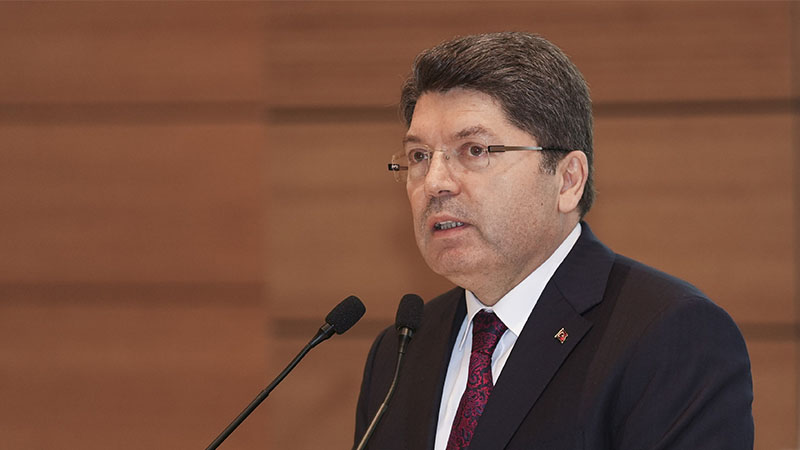 Bakan Tunç’tan 3 belediye başkanının gözaltına alınmasına ilişkin açıklama