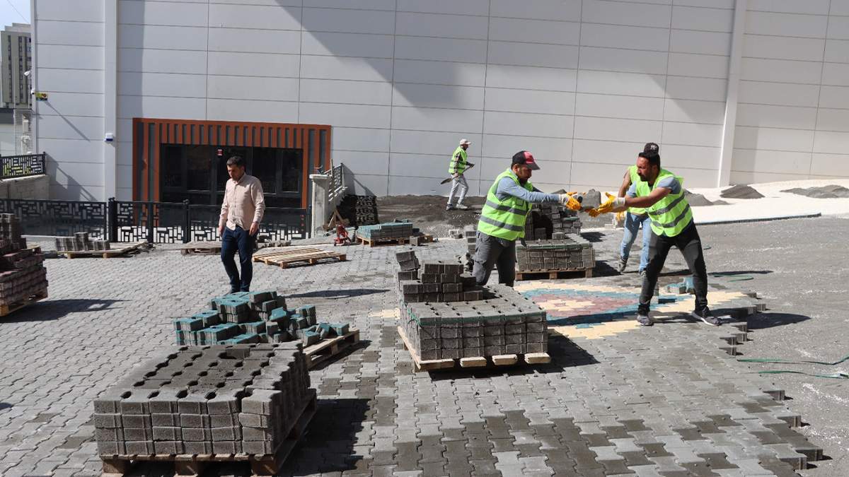 Karaköprü’de 12 ekip aynı anda sahada!