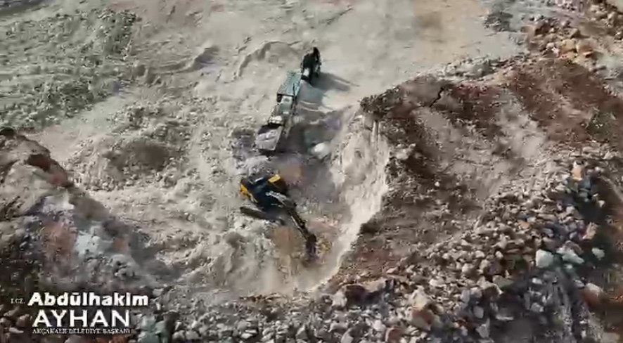 Akçakale’de yol çalışmaları hız kazandı! Ulaşımda düzenleme başlıyor