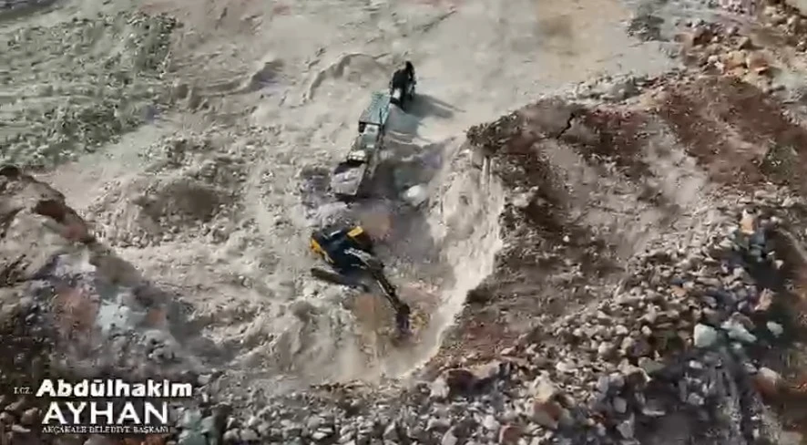 Akçakale’de yol çalışmaları hız kazandı! Ulaşımda düzenleme başlıyor