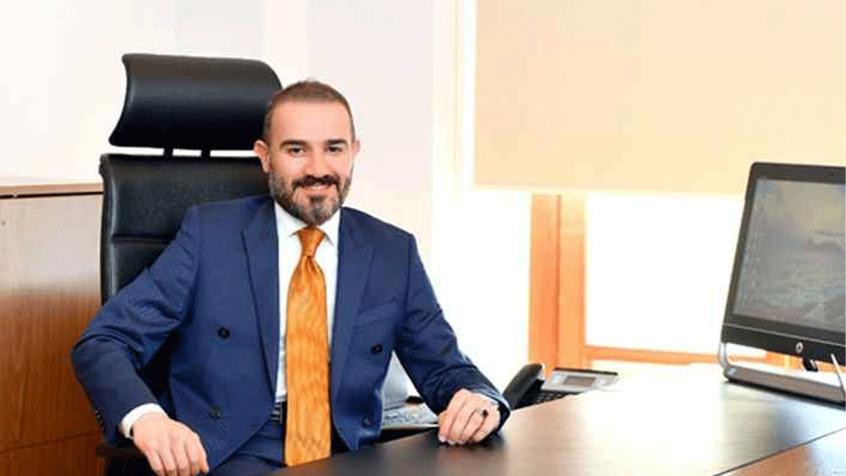 Şanlıurfalı başkan yardımcısının evinden yüklü miktarda para ve altın çıktı