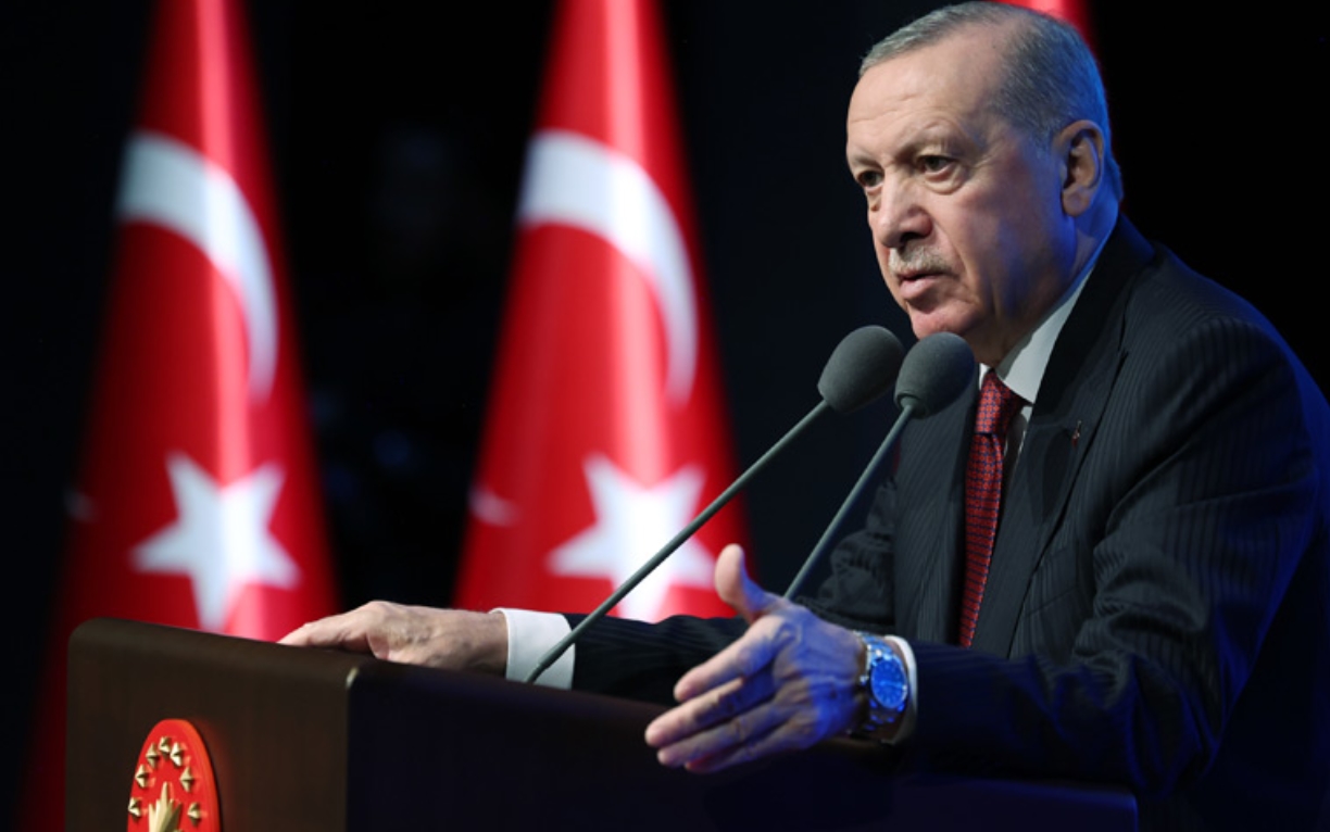 Cumhurbaşkanı Erdoğan'dan Özgür Özel'e tepki: Zihin fukara olunca...