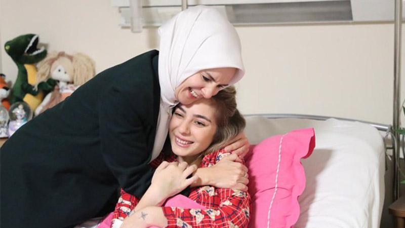 Bakan Göktaş’tan Abdulkerim Gök'ün kızına ziyaret