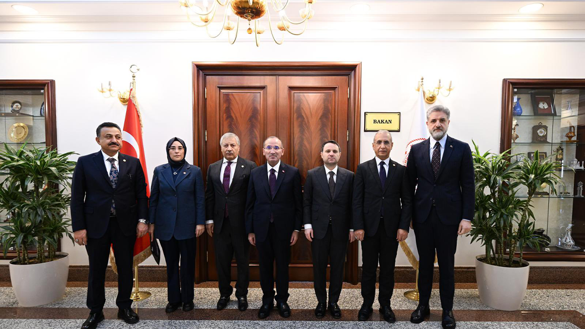 Şanlıurfa milletvekillerinden Bakan Gürlek’e ziyaret
